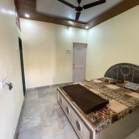 Zars Villa, 罗纳瓦拉 外观 照片
